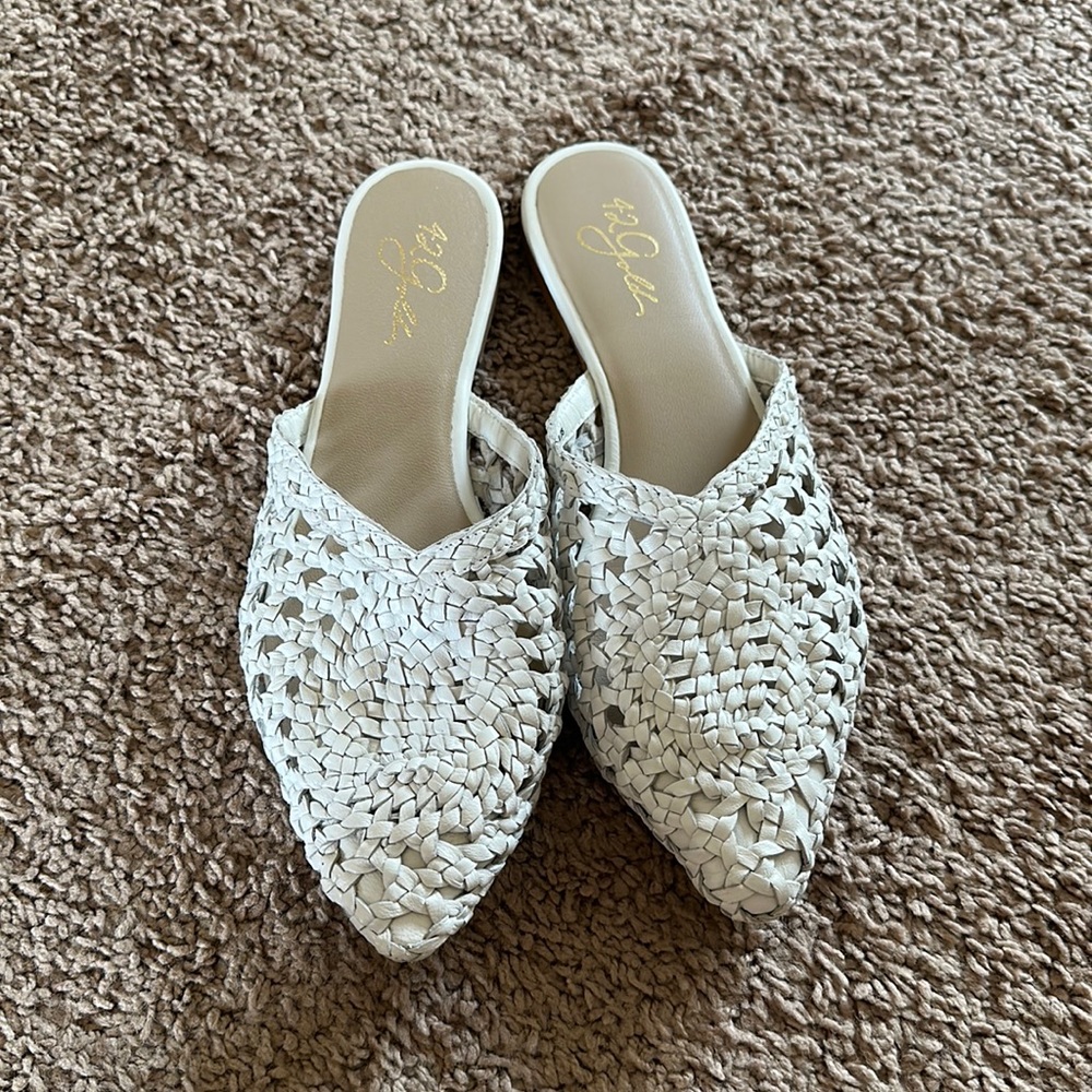 42 Gold Charmed White Leather Mule